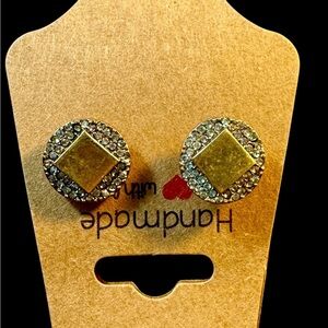 J Crew Rhinestone Gold Tone Pierced Earrings Round